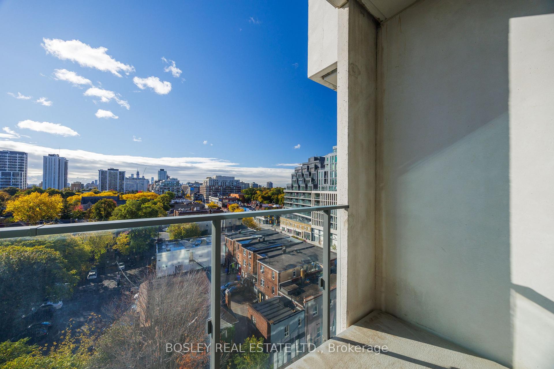 Photo 23 of Unit 932, 8 Hillsdale Avenue E, Toronto, Mount Pleasant West — HOMEH