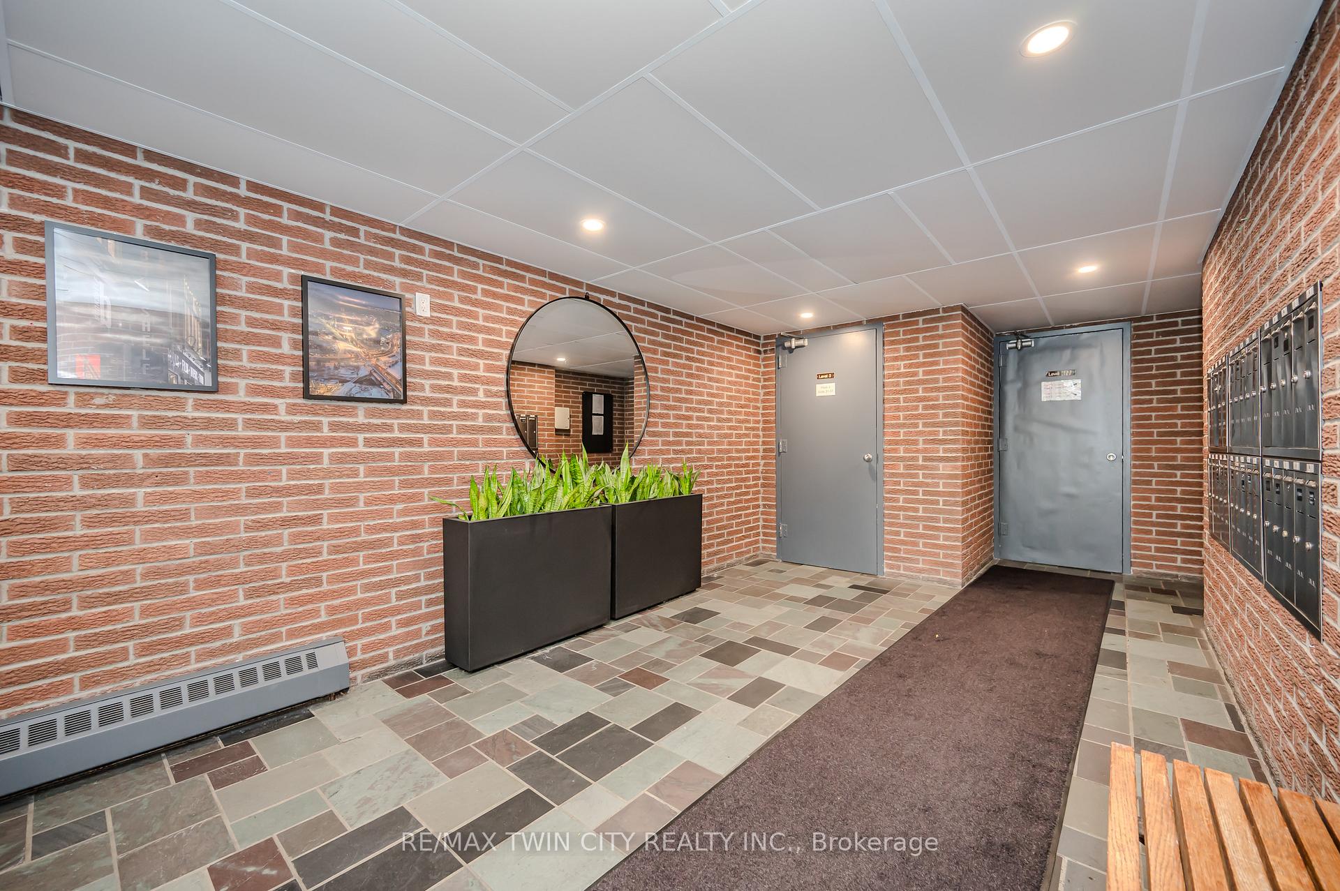Photo 2 of Unit 54, 63 Conroy Crescent, Guelph, Dovercliffe Park/Old University — HOMEH