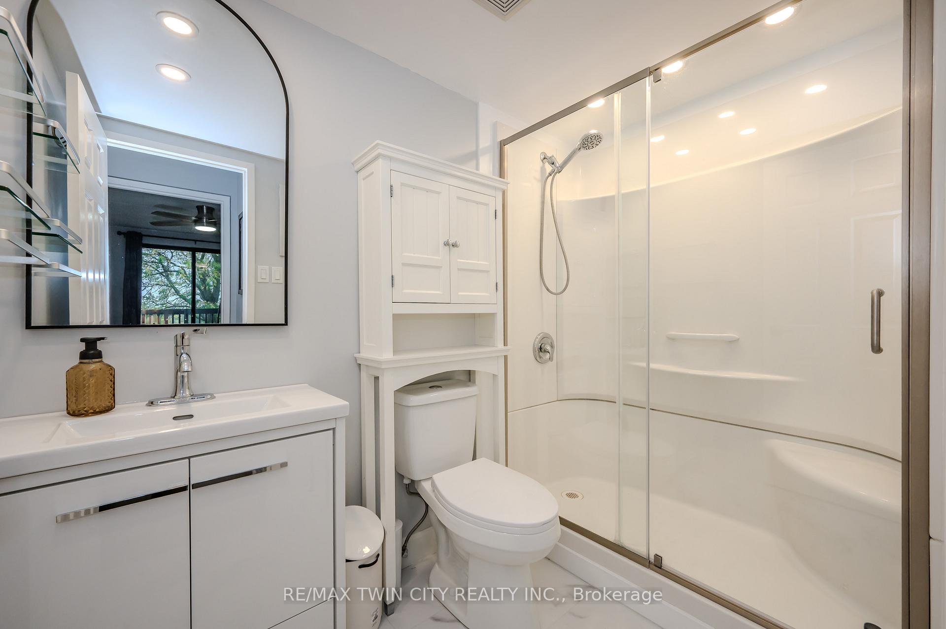 Photo 12 of Unit 54, 63 Conroy Crescent, Guelph, Dovercliffe Park/Old University — HOMEH