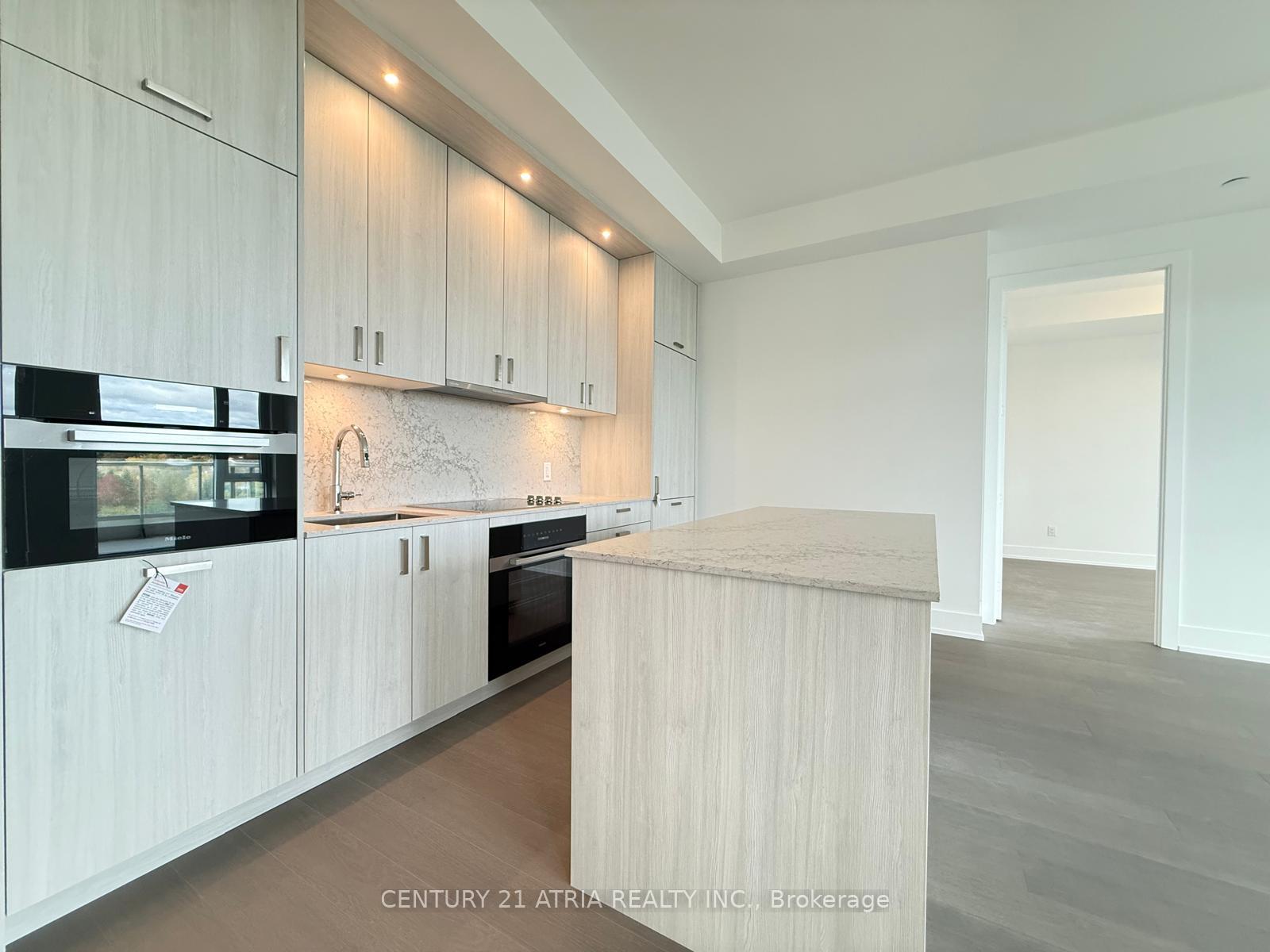 Photo 4 of Unit 715, 399 Royal Orchard Boulevard, Markham, Royal Orchard — HOMEH
