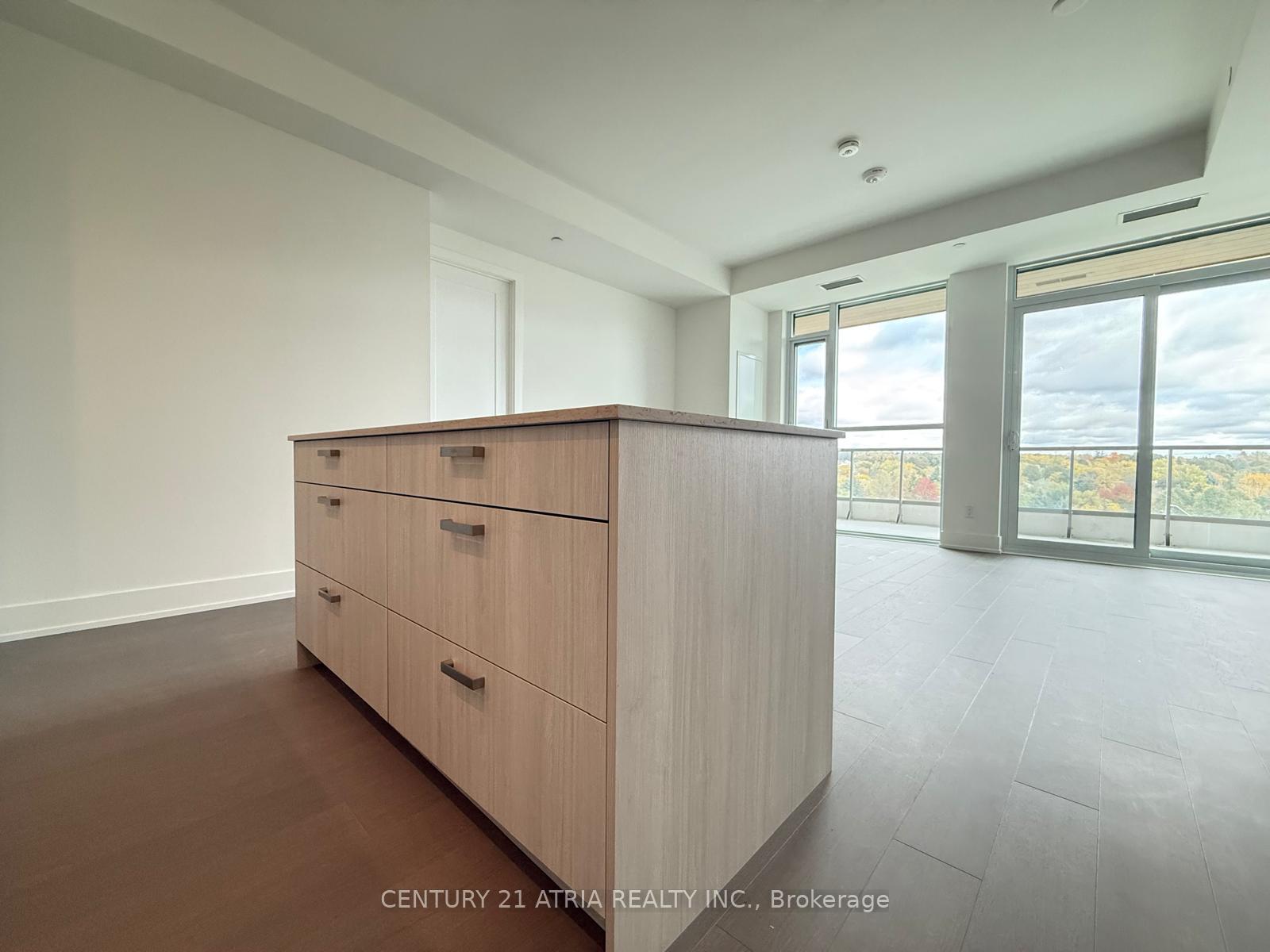Photo 6 of Unit 715, 399 Royal Orchard Boulevard, Markham, Royal Orchard — HOMEH