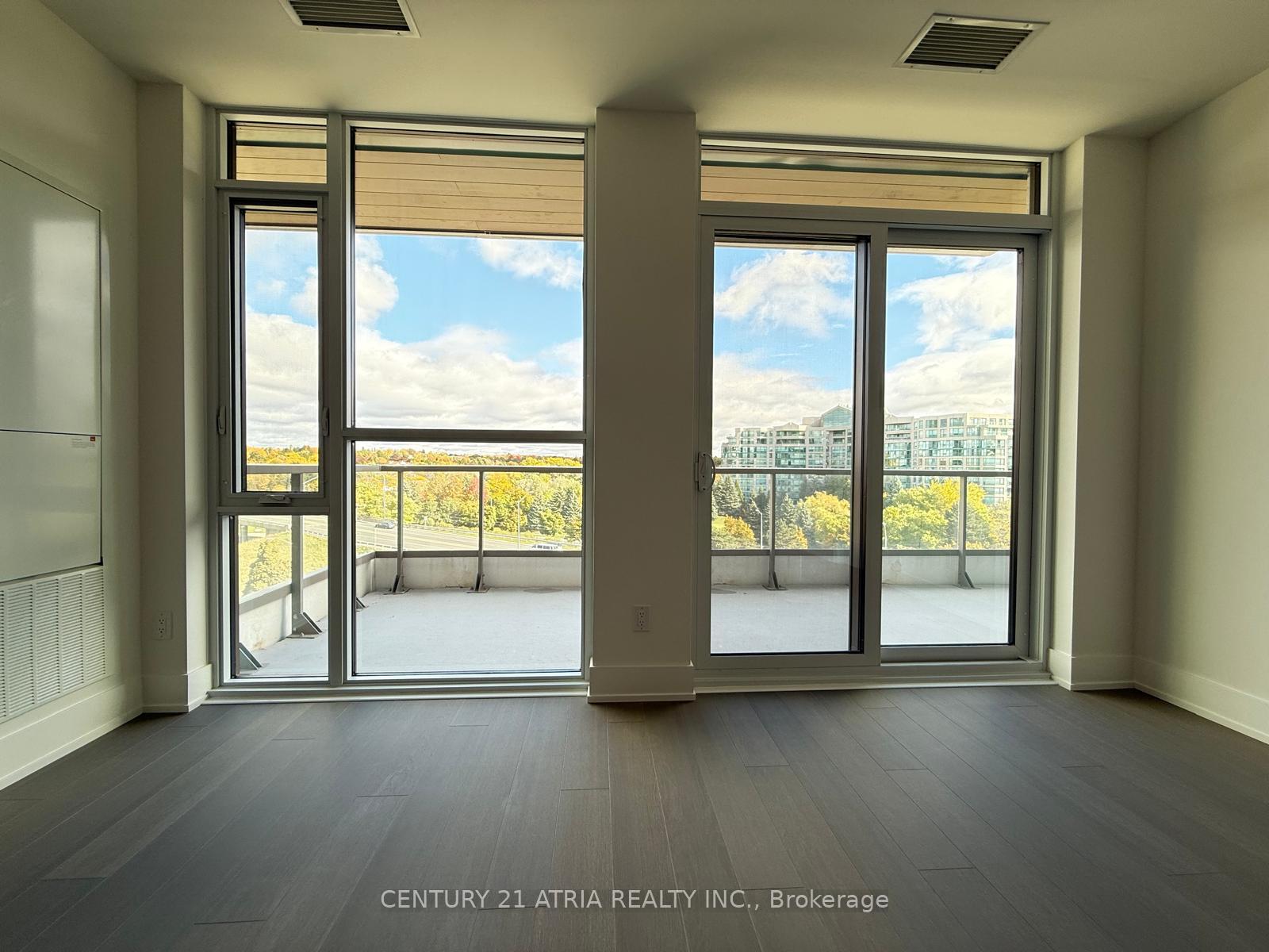 Photo 11 of Unit 715, 399 Royal Orchard Boulevard, Markham, Royal Orchard — HOMEH