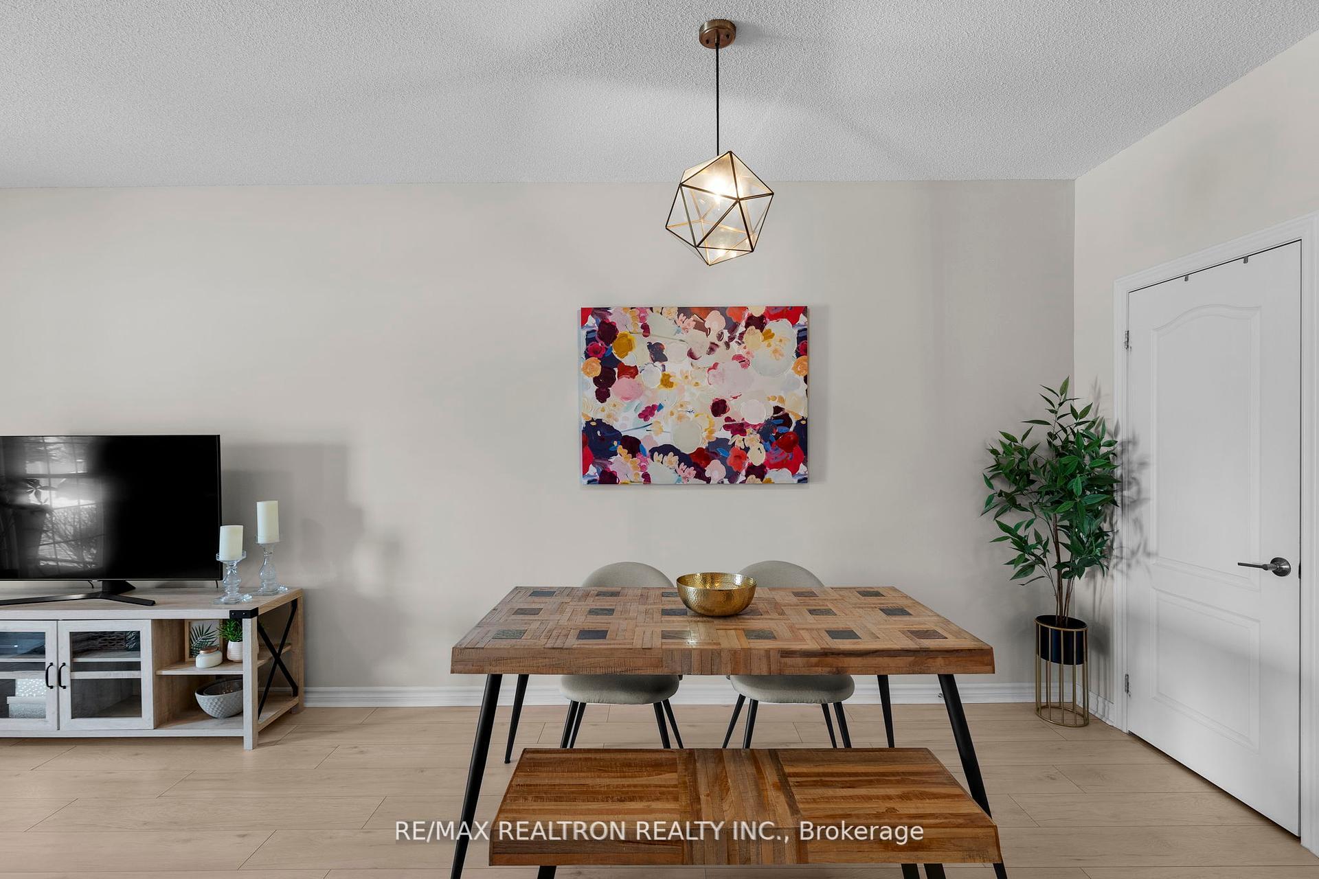Photo 4 of Unit 107, 45 Ferndale Drive S, Barrie, Ardagh — HOMEH