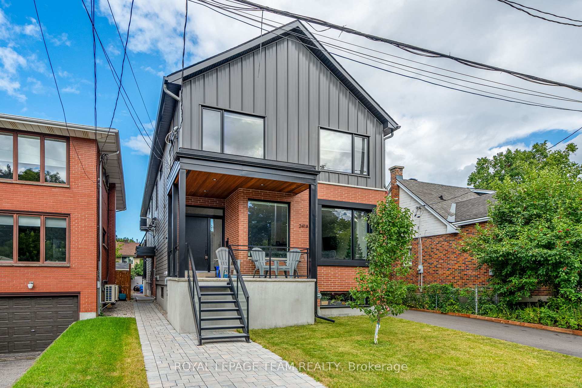 Photo 5 of Unit A/A2, 241 Breezehill Avenue, Ottawa, West Centre Town — HOMEH