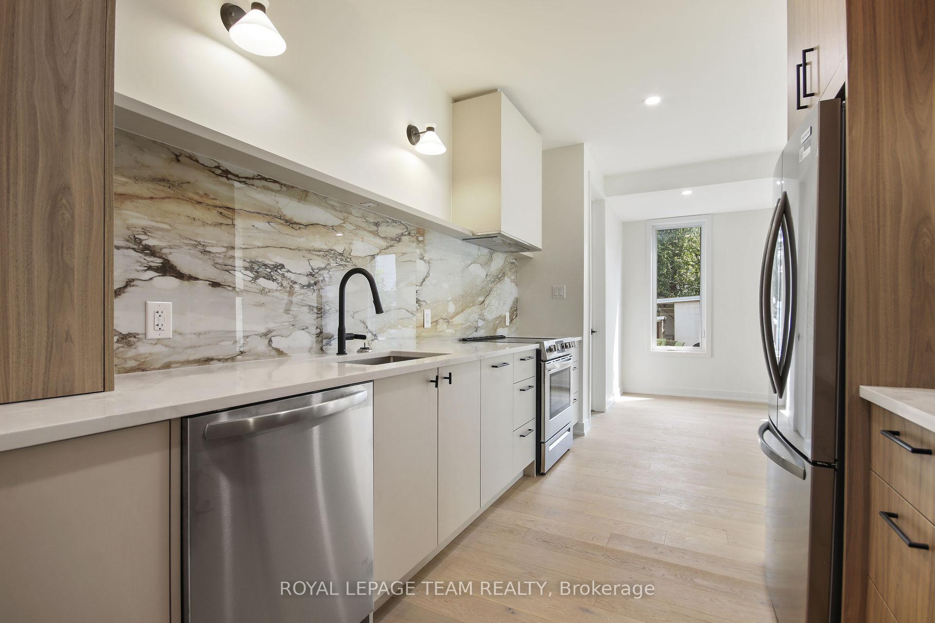Photo 18 of Unit A/A2, 241 Breezehill Avenue, Ottawa, West Centre Town — HOMEH