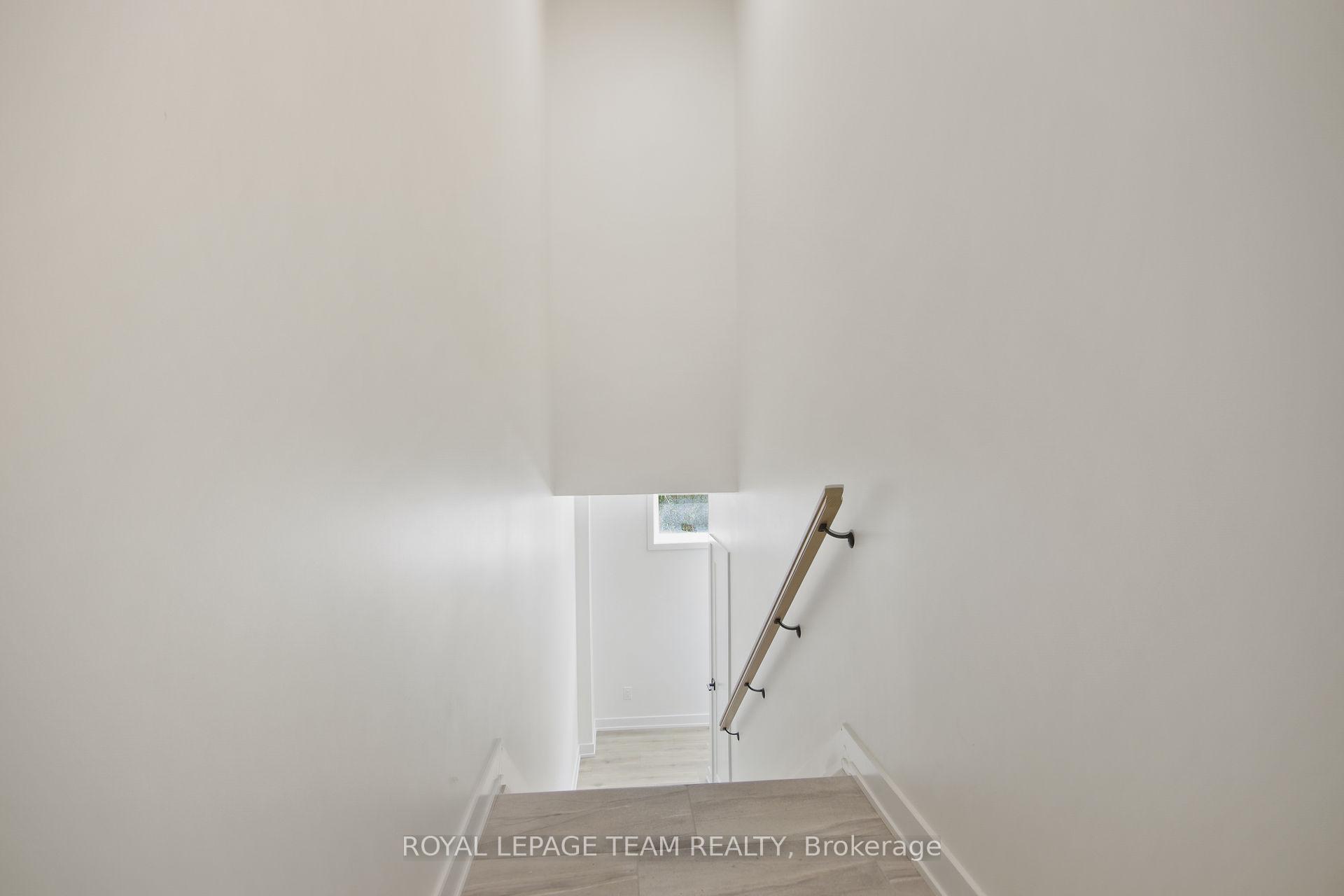 Photo 31 of Unit A/A2, 241 Breezehill Avenue, Ottawa, West Centre Town — HOMEH