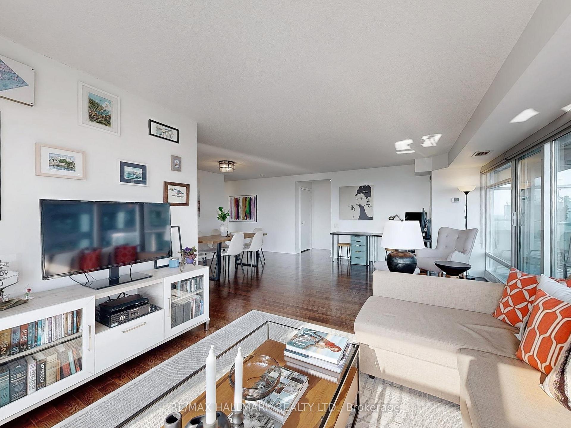 Photo 14 of Unit 2605, 2181 Yonge Street, Toronto, Mount Pleasant West — HOMEH