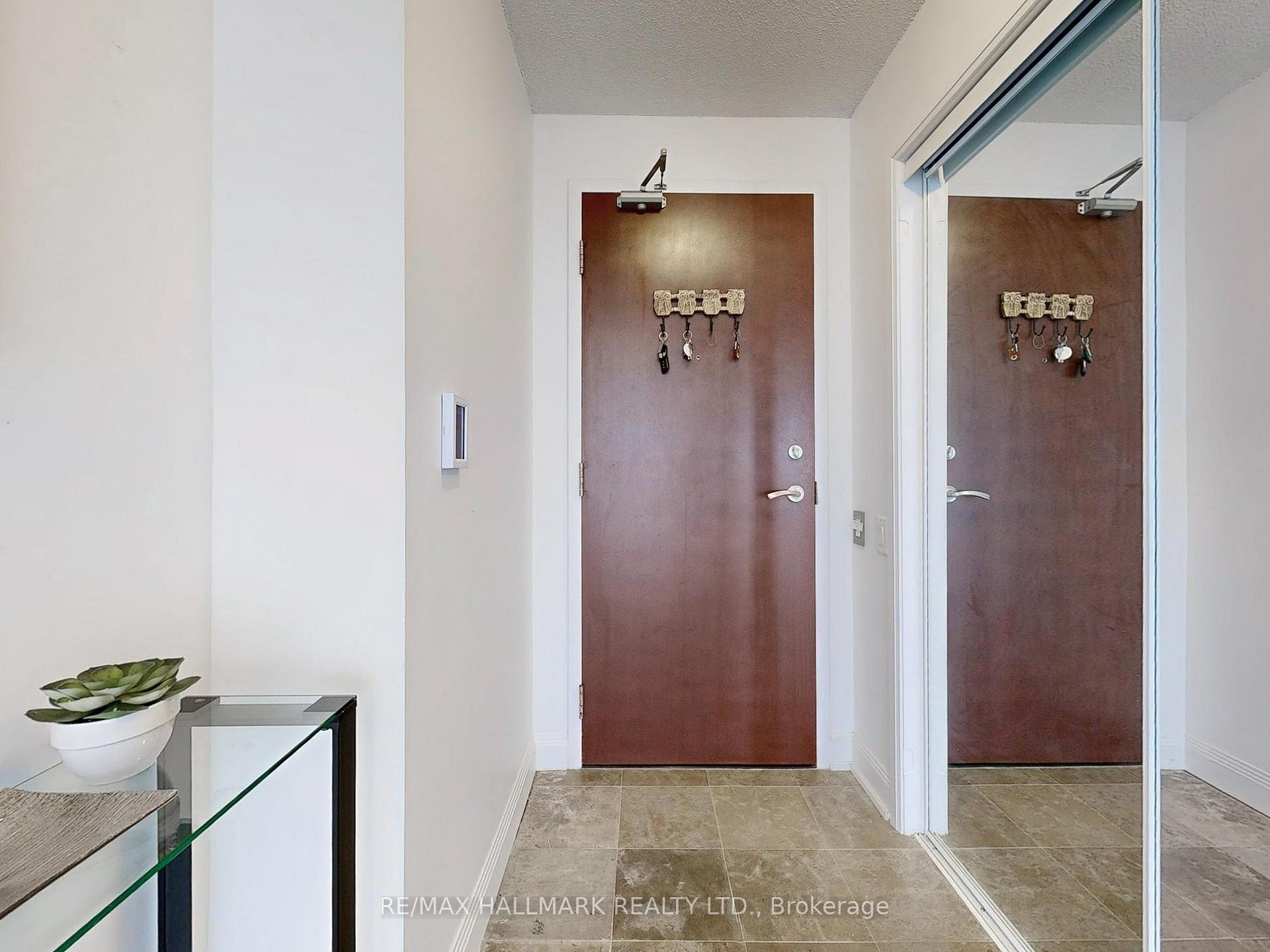 Photo 39 of Unit 2605, 2181 Yonge Street, Toronto, Mount Pleasant West — HOMEH