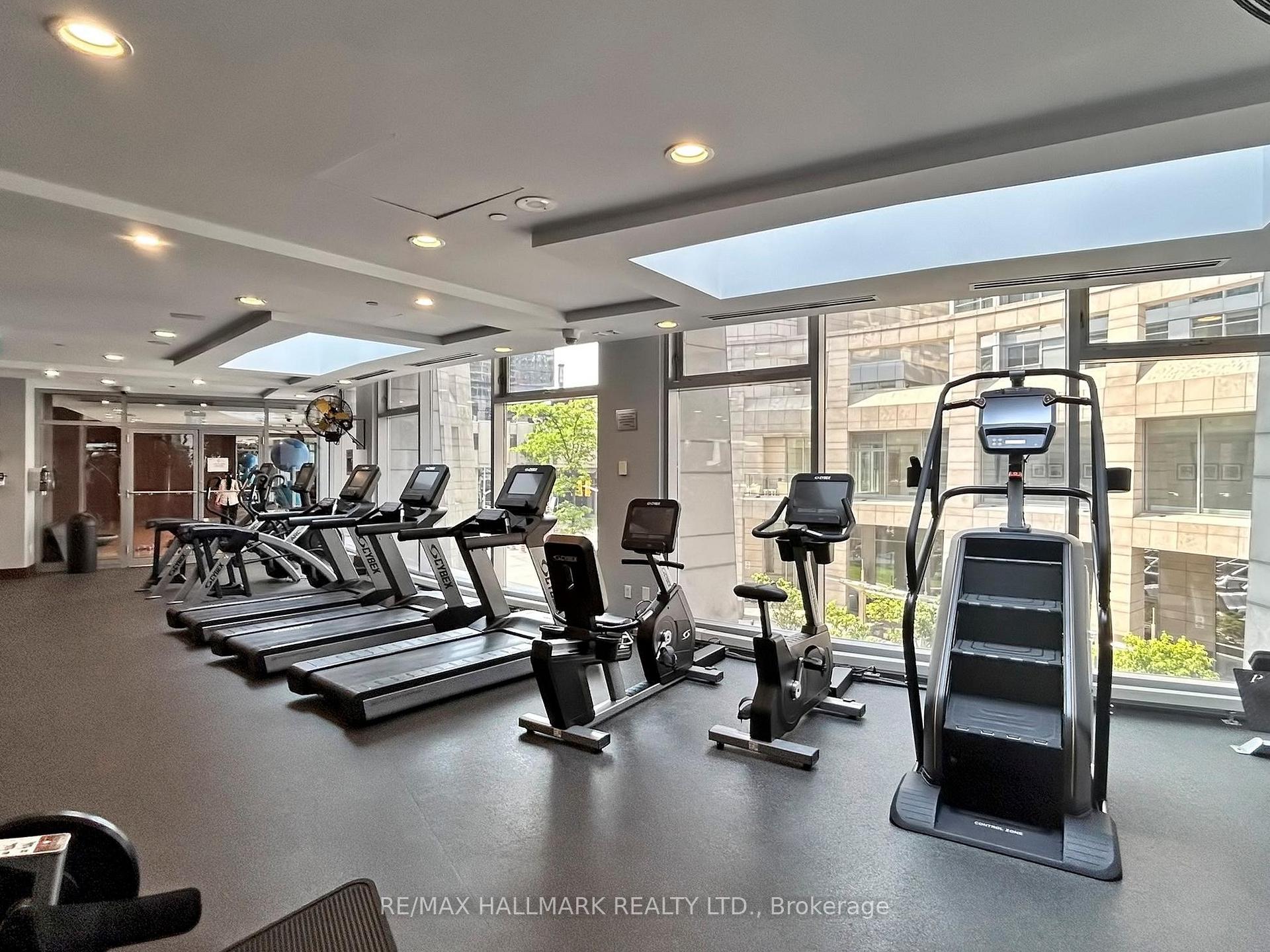 Photo 44 of Unit 2605, 2181 Yonge Street, Toronto, Mount Pleasant West — HOMEH