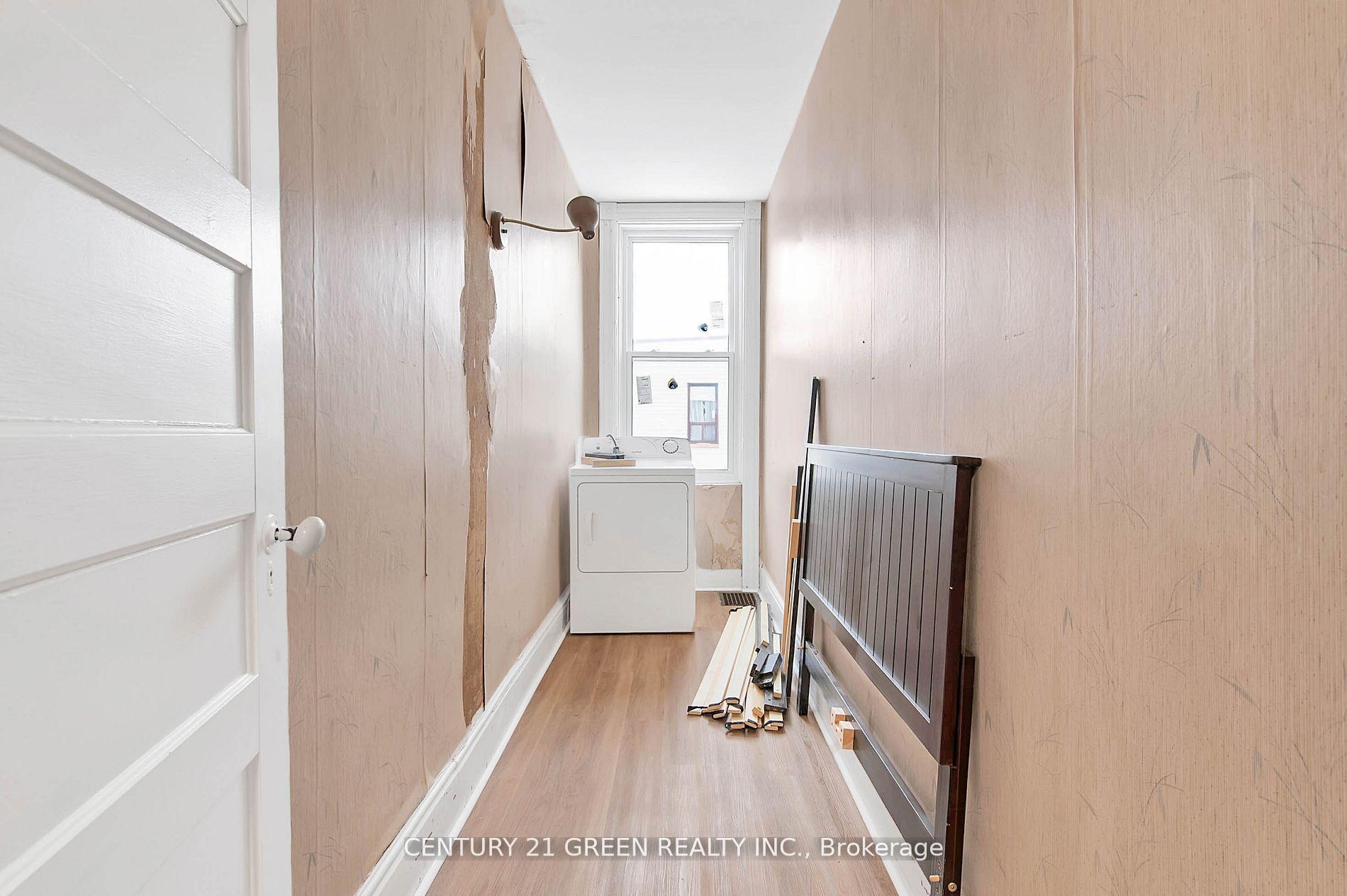 Photo 14 of Unit Upper, 7288 Highway 26 Road, Clearview, Stayner — HOMEH