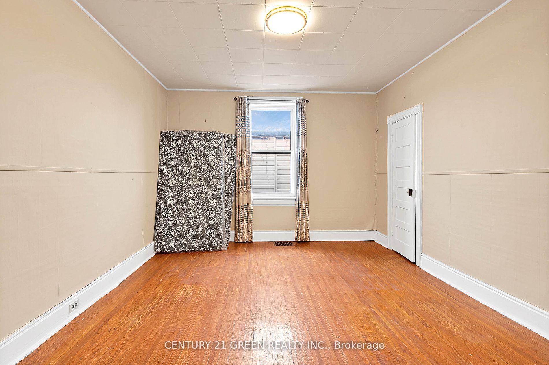 Photo 19 of Unit Upper, 7288 Highway 26 Road, Clearview, Stayner — HOMEH