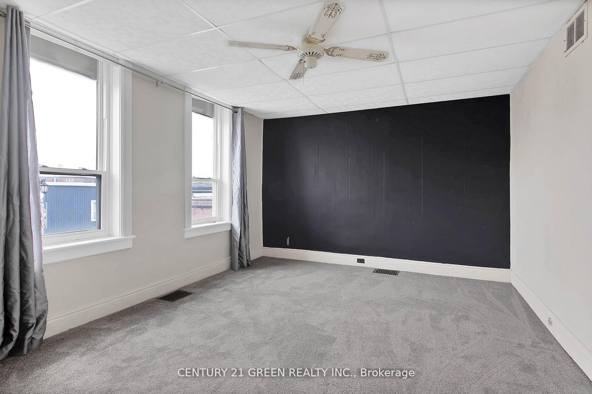 Photo 25 of Unit Upper, 7288 Highway 26 Road, Clearview, Stayner — HOMEH