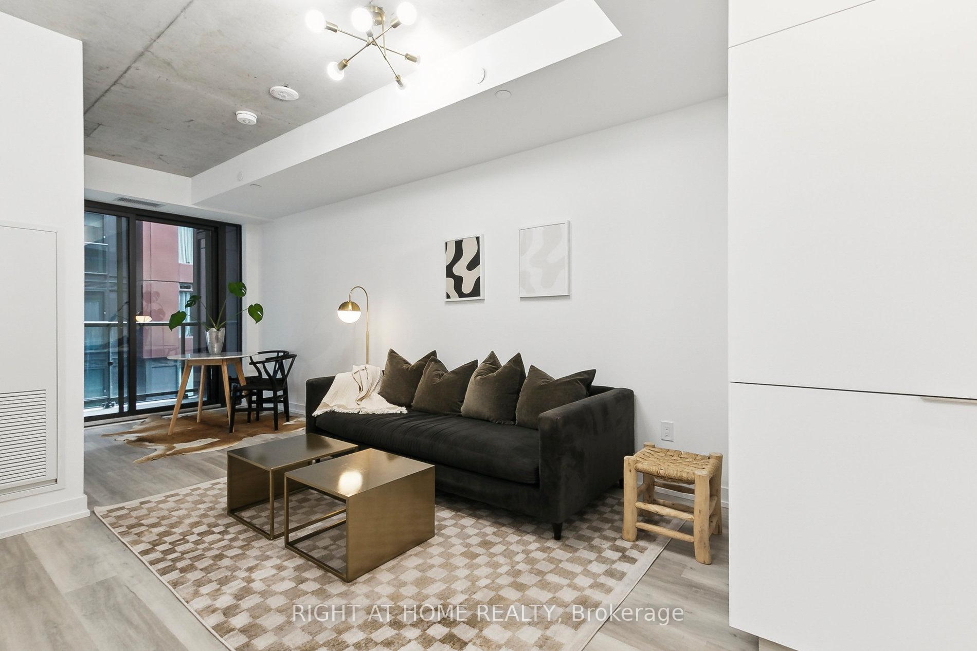 Photo 5 of Unit 401, 28 Eastern Avenue, Toronto, Moss Park — HOMEH