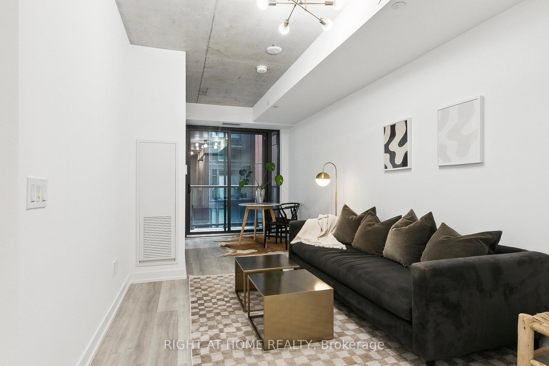 Photo 8 of Unit 401, 28 Eastern Avenue, Toronto, Moss Park — HOMEH