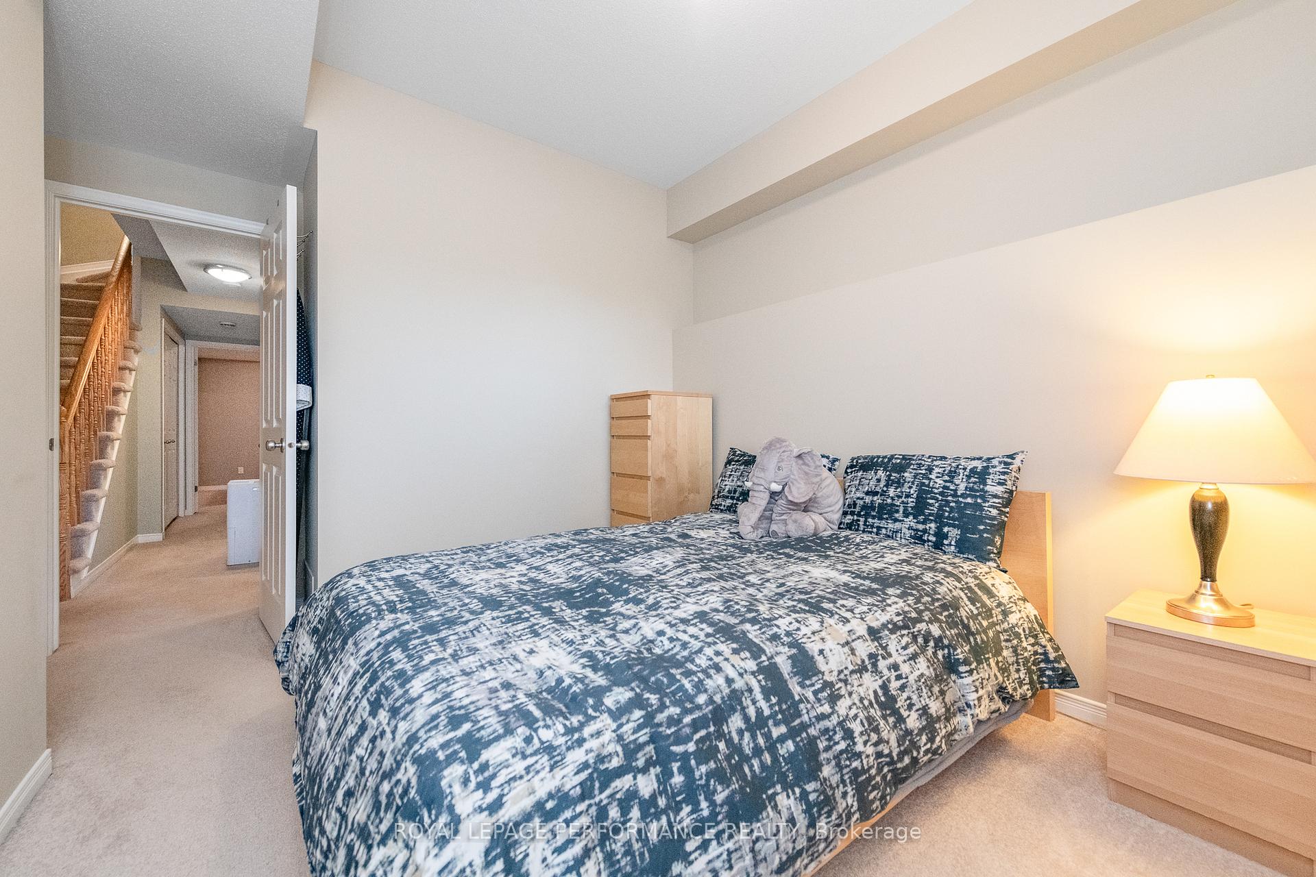 Photo 17 of Unit 14, 111 Steele Park Private, Ottawa, Cyrville — HOMEH