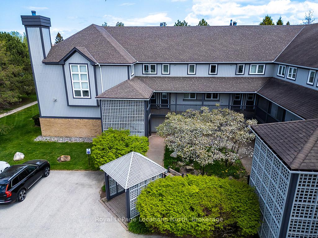 Front of 365 Mariners Way