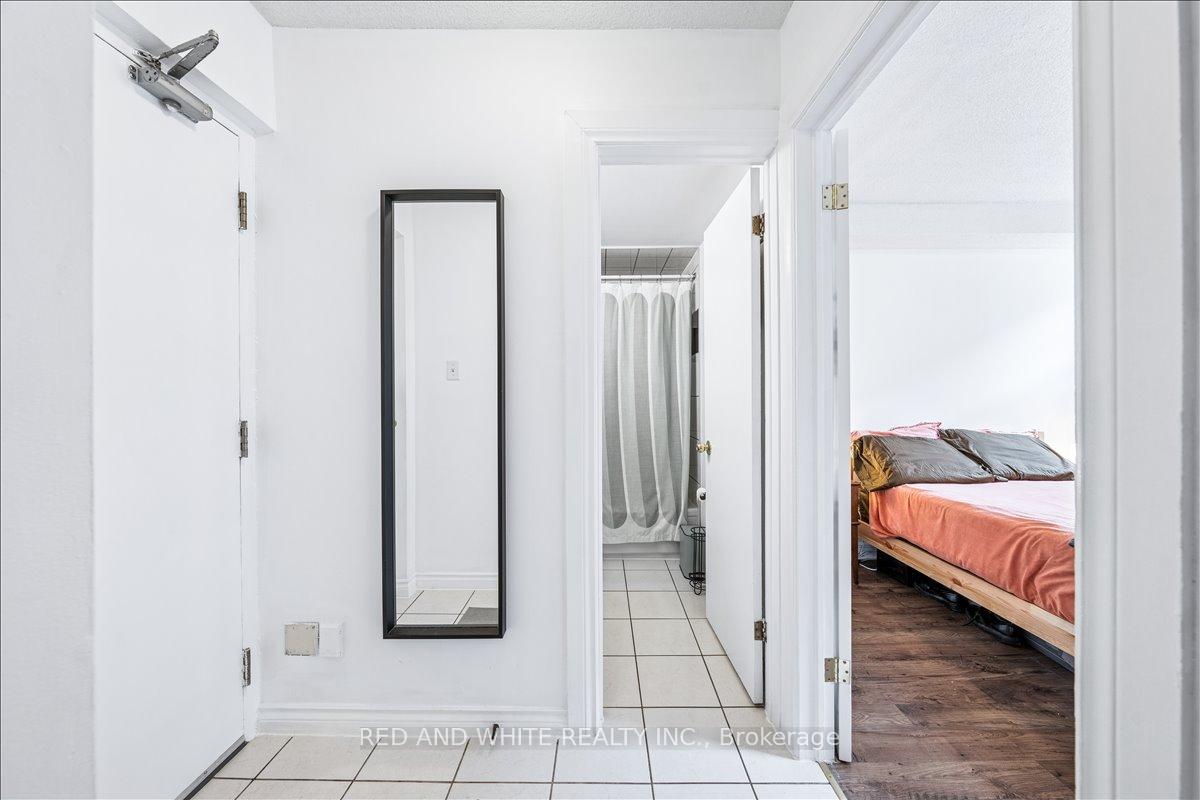 Photo 3 of Unit 103, 114 Vaughan Road, Toronto, Humewood-Cedarvale — HOMEH