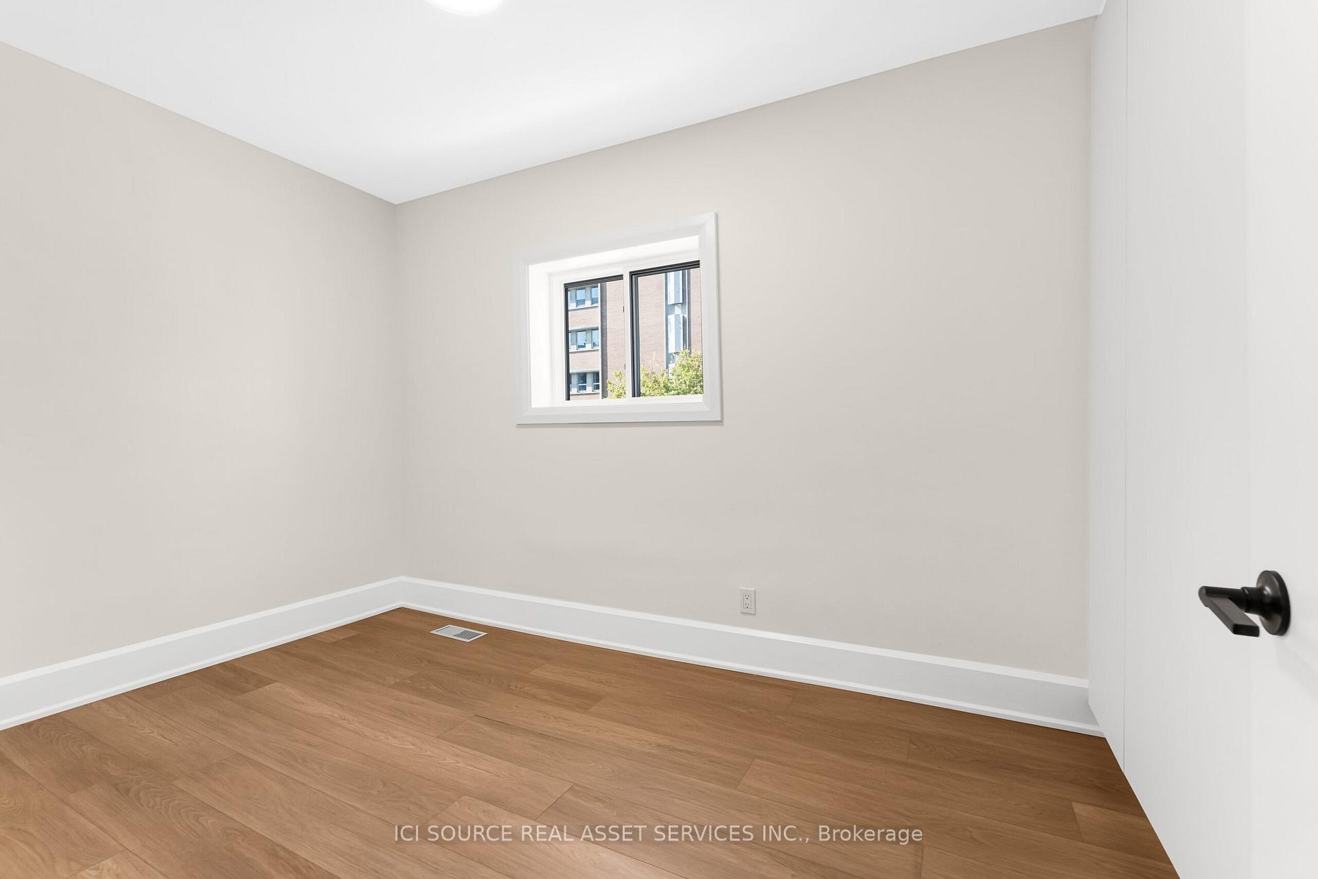 Photo 18 of 26 Henry Street, Ottawa, West Centre Town — HOMEH
