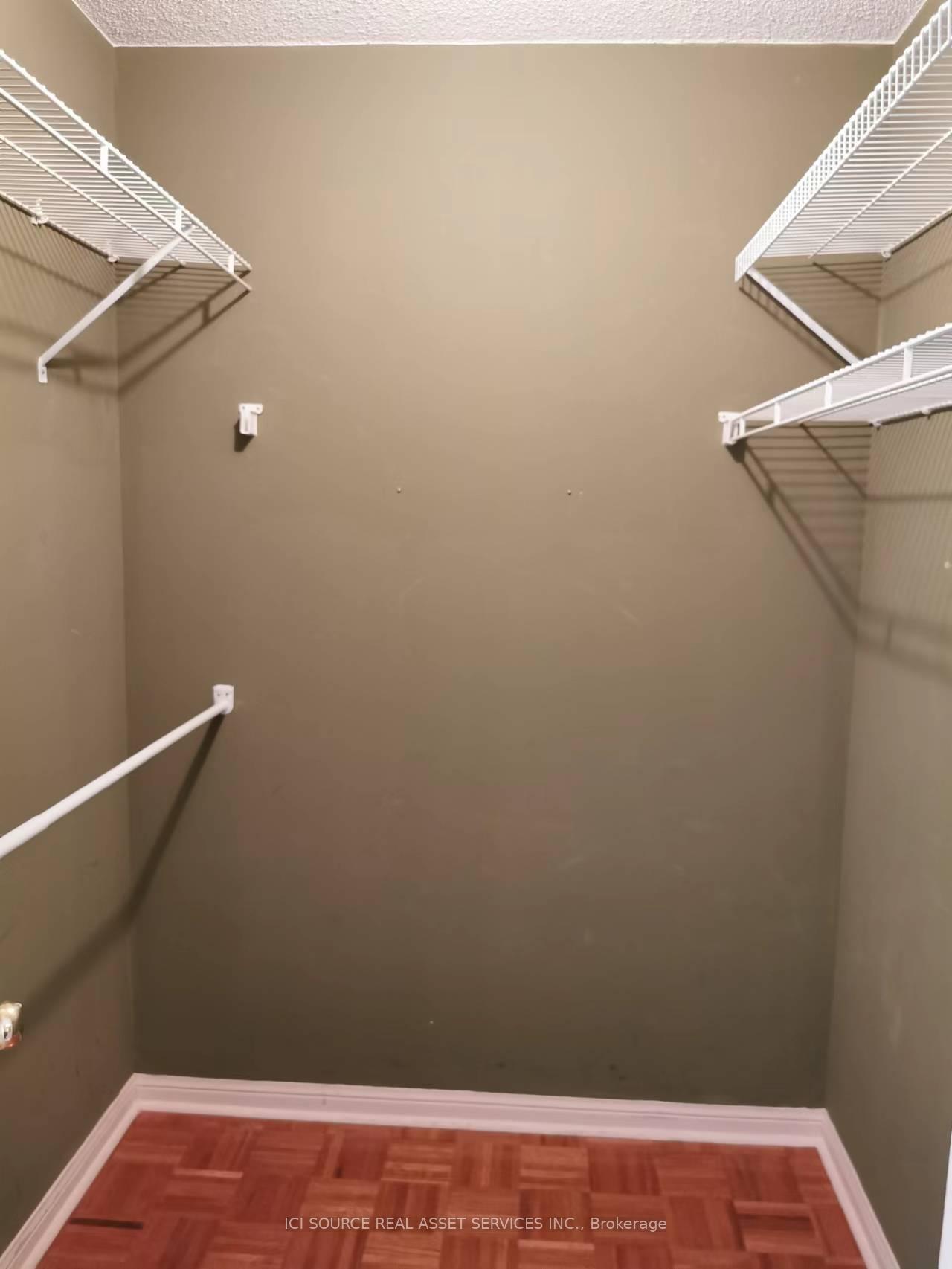 Photo 18 of Unit 10, 4 Cox Boulevard, Markham, Unionville — HOMEH