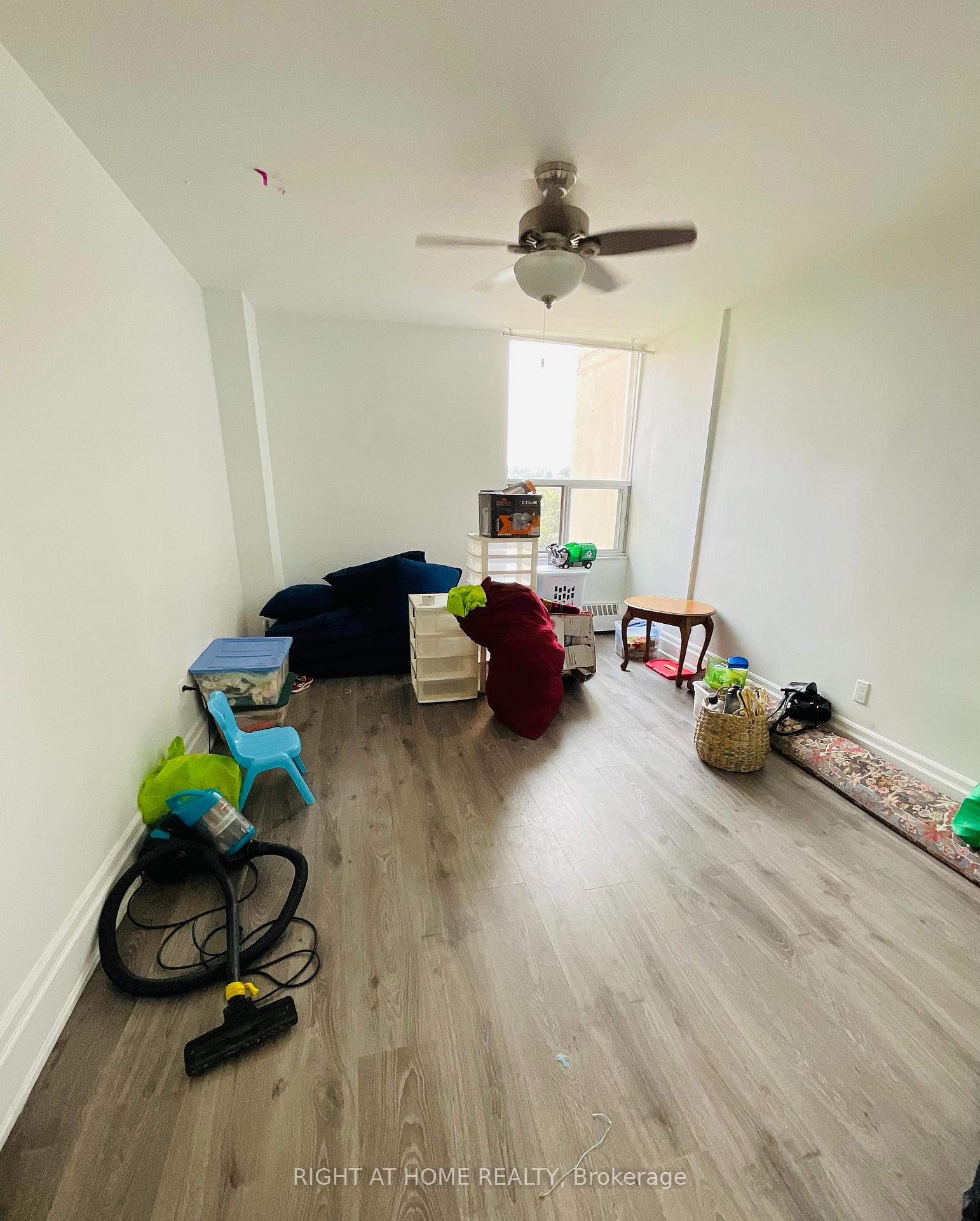 Photo 15 of Unit 506, 5 Vicora Link Way, Toronto, Flemingdon Park — HOMEH