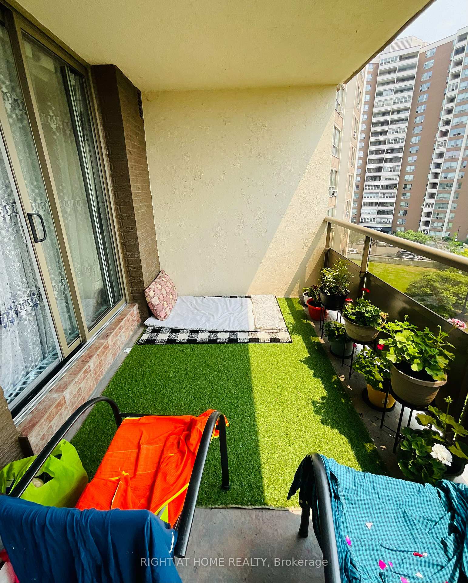 Photo 21 of Unit 506, 5 Vicora Link Way, Toronto, Flemingdon Park — HOMEH