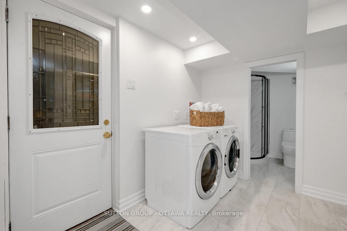 Photo 35 of 680 Weston Drive, Ottawa, Elmvale Acres — HOMEH