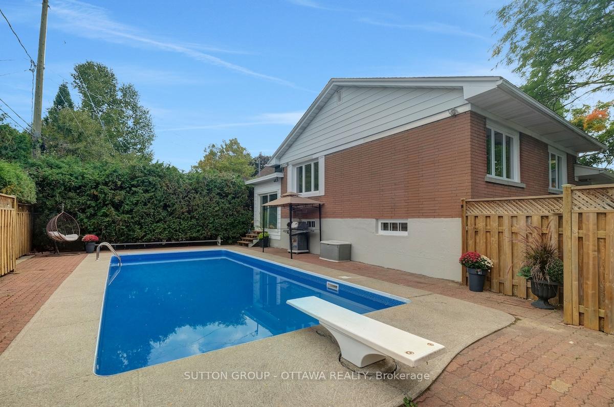 Photo 45 of 680 Weston Drive, Ottawa, Elmvale Acres — HOMEH