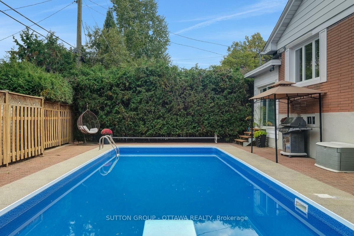 Photo 44 of 680 Weston Drive, Ottawa, Elmvale Acres — HOMEH
