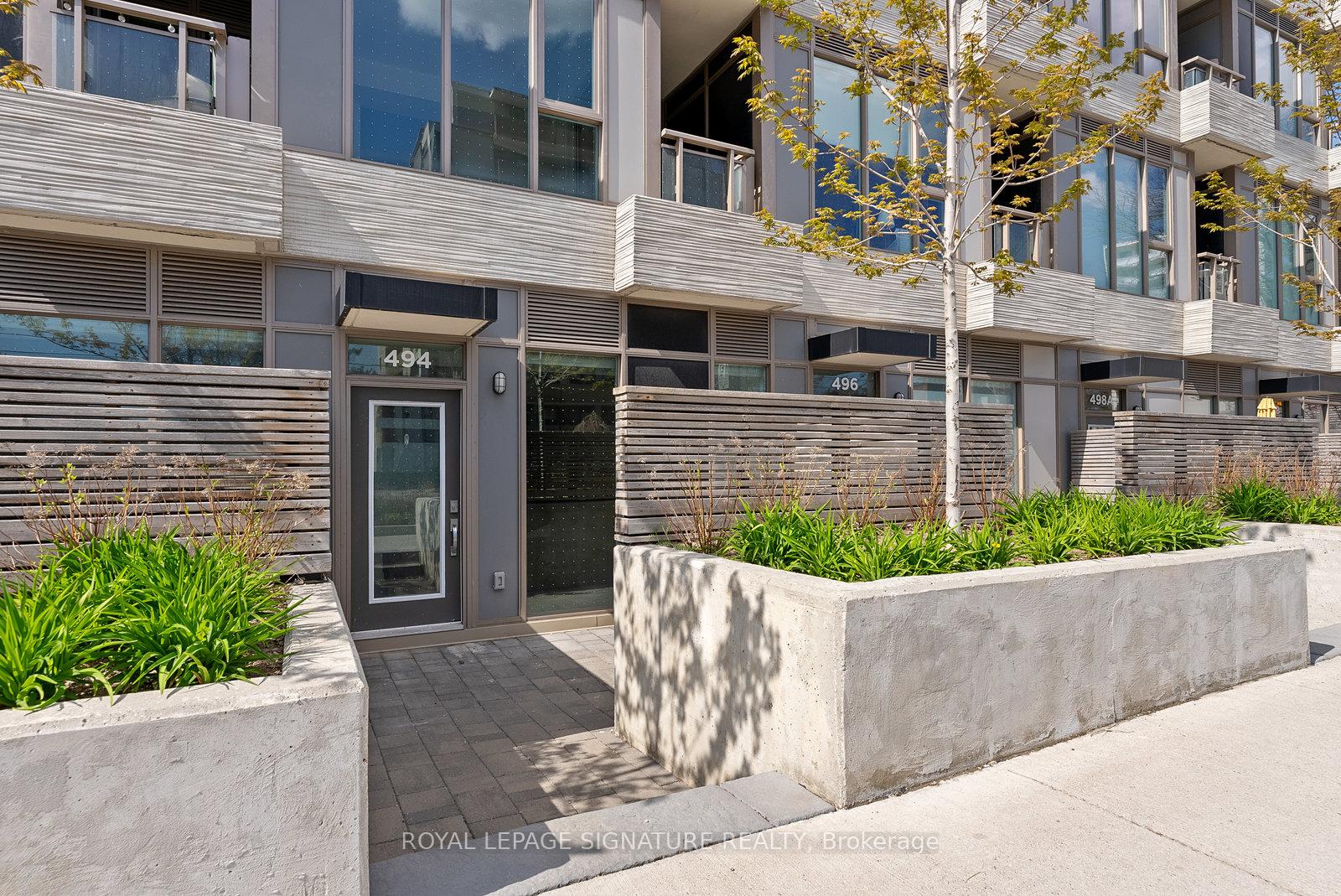 Photo 2 of Unit 104, 1 Cardiff Road, Toronto, Mount Pleasant East — HOMEH