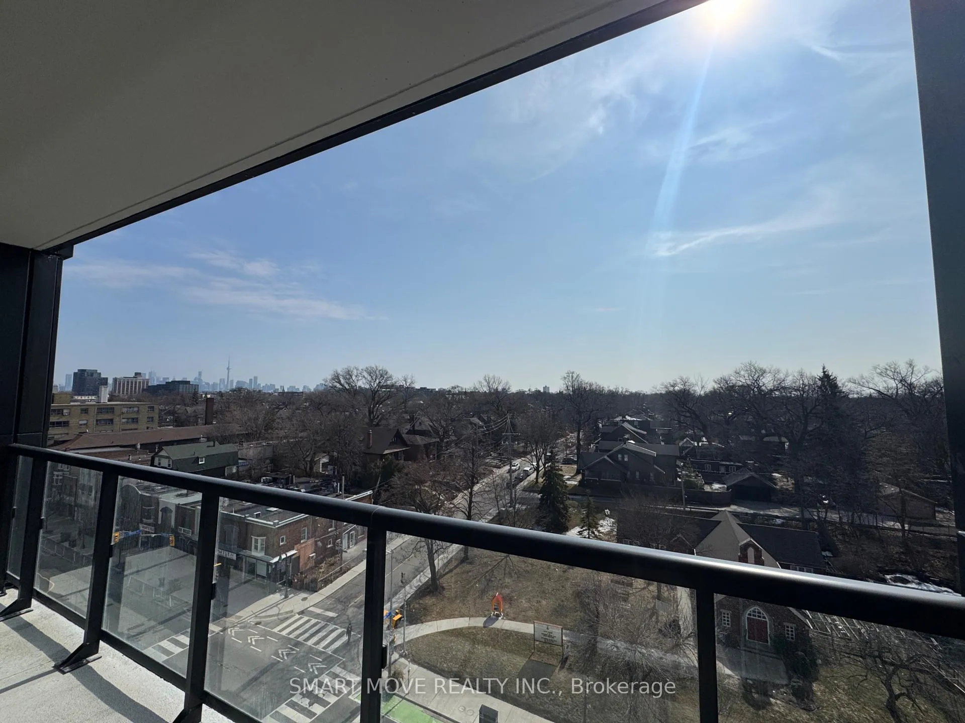 Photo 6 of Unit 809, 1660 Bloor Street, Toronto, High Park North — HOMEH