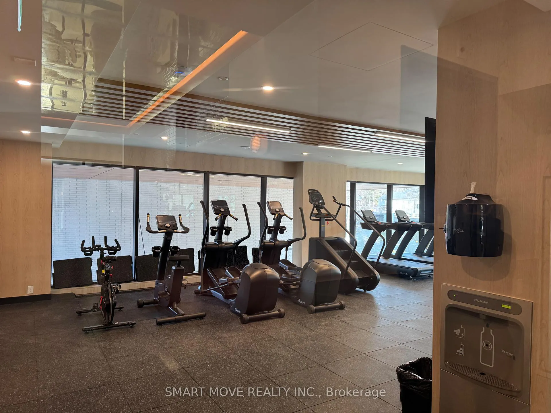 Photo 13 of Unit 809, 1660 Bloor Street, Toronto, High Park North — HOMEH