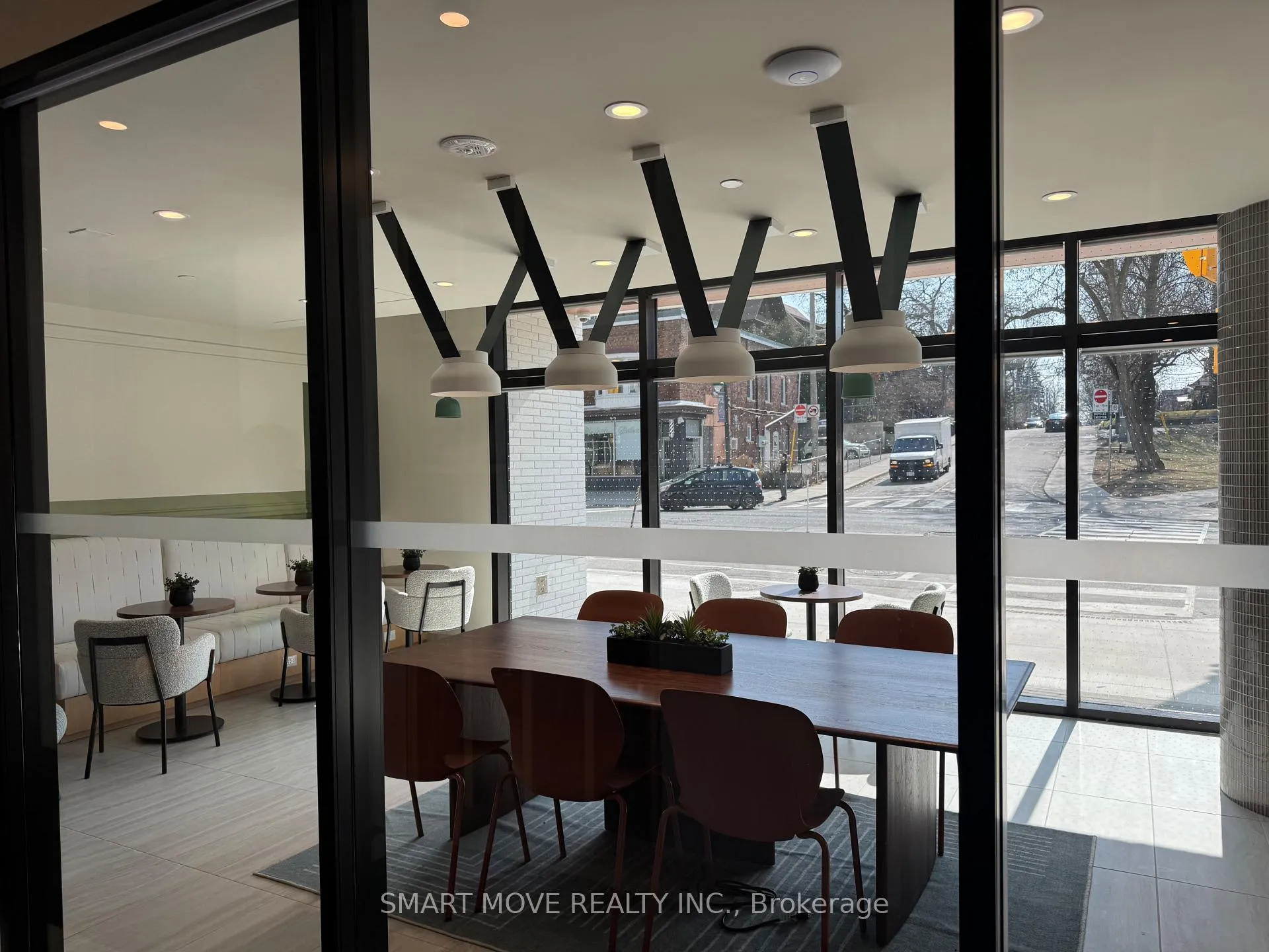 Photo 14 of Unit 809, 1660 Bloor Street, Toronto, High Park North — HOMEH