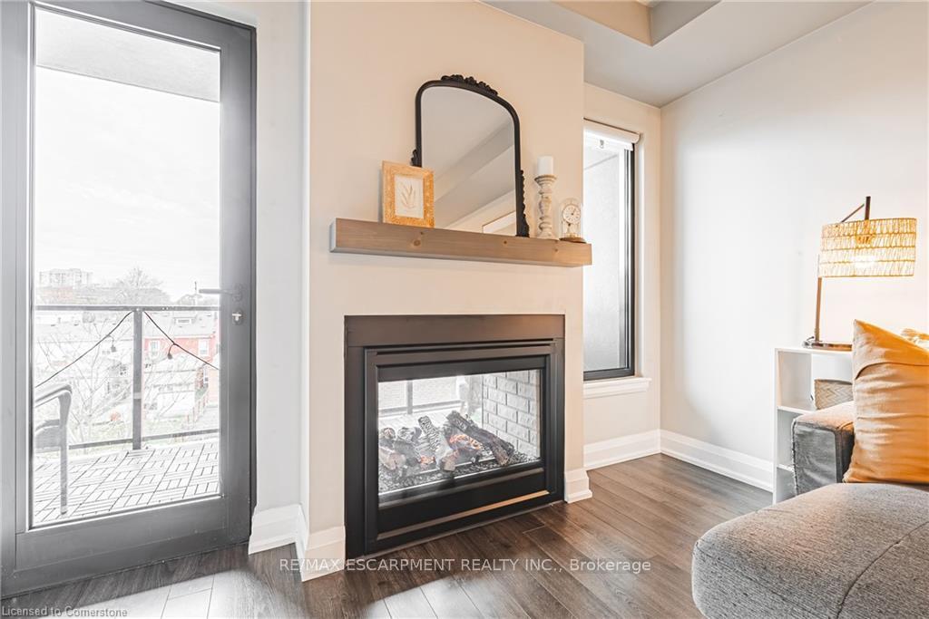 Photo 11 of Unit 402, 181 James Street N, Hamilton, Central — HOMEH