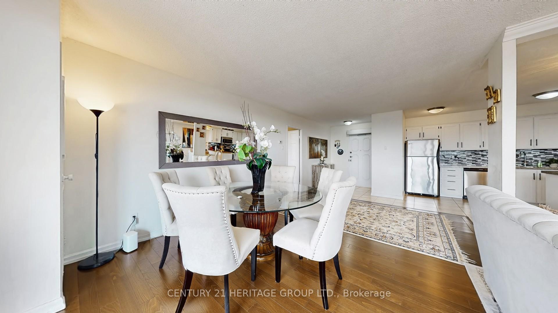 Photo 15 of Unit 1212, 8111 Yonge Street, Markham, Royal Orchard — HOMEH