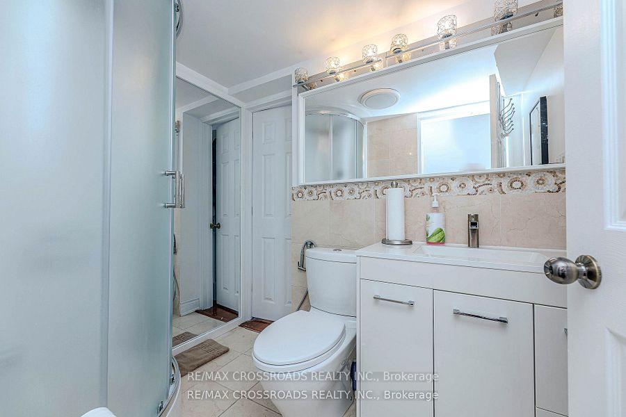 Photo 23 of Unit 2004, 205 Wynford Drive, Toronto, Flemingdon Park — HOMEH