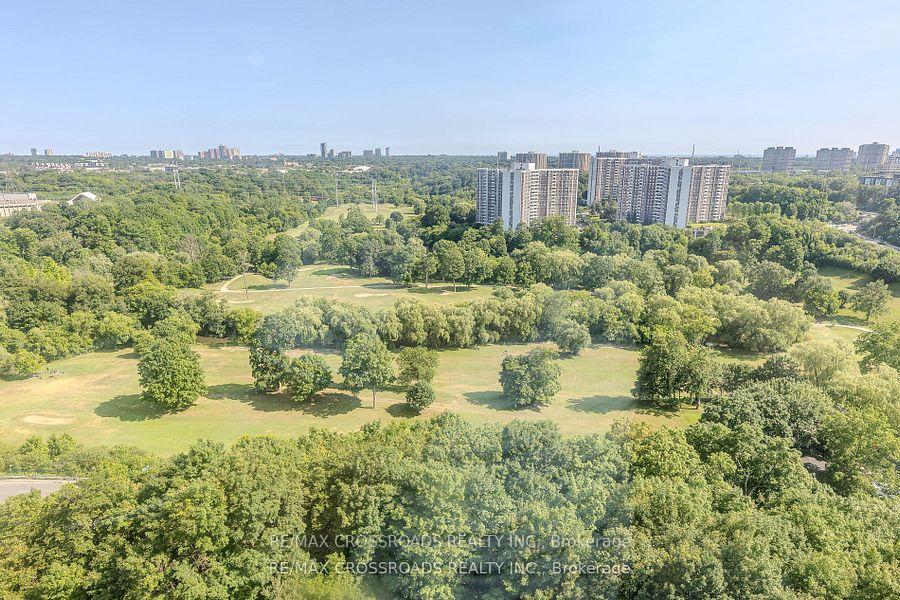 Photo 36 of Unit 2004, 205 Wynford Drive, Toronto, Flemingdon Park — HOMEH