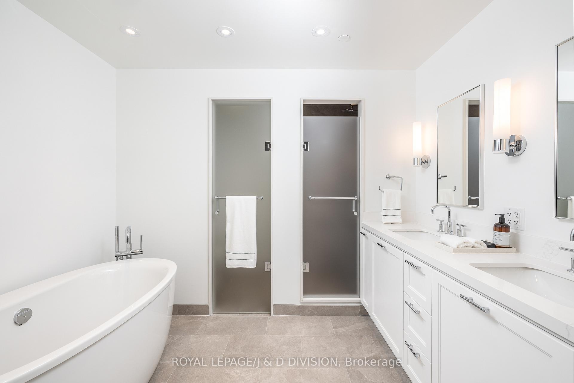 Photo 11 of Unit 505, 1 Strathgowan Avenue, Toronto, Lawrence Park South — HOMEH