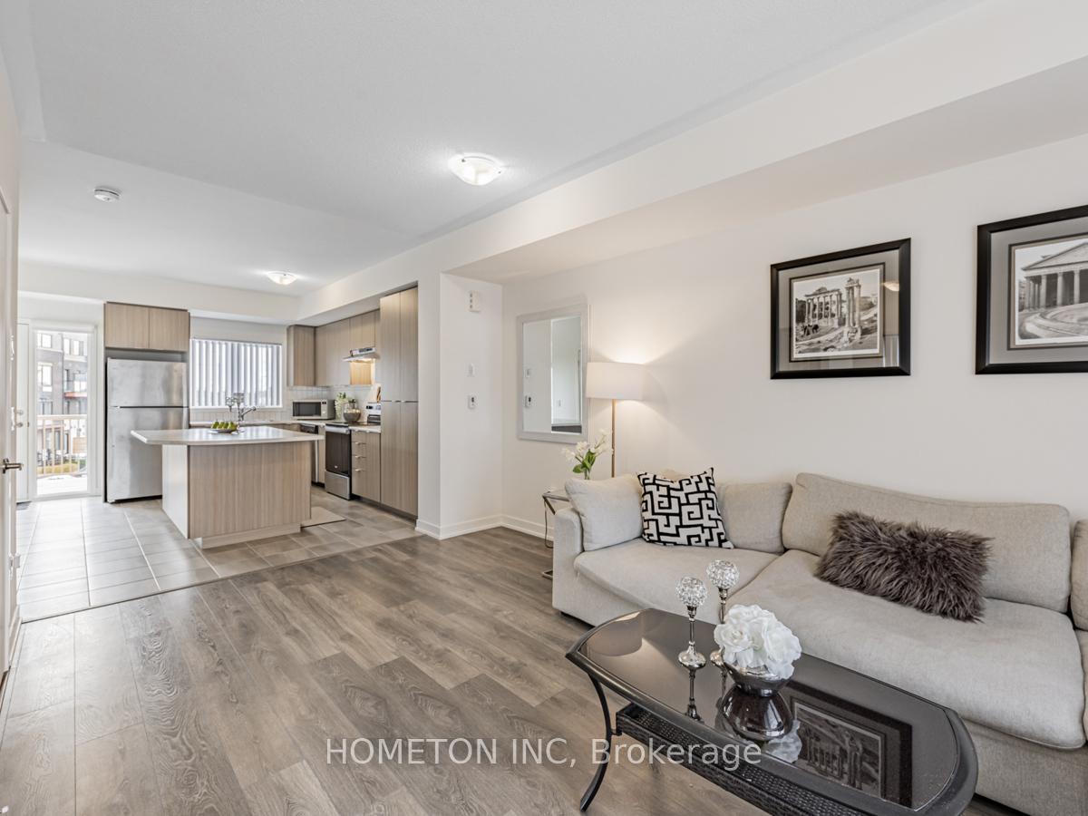 Photo 11 of Unit 612, 1525 Kingston Road, Pickering, Town Centre — HOMEH