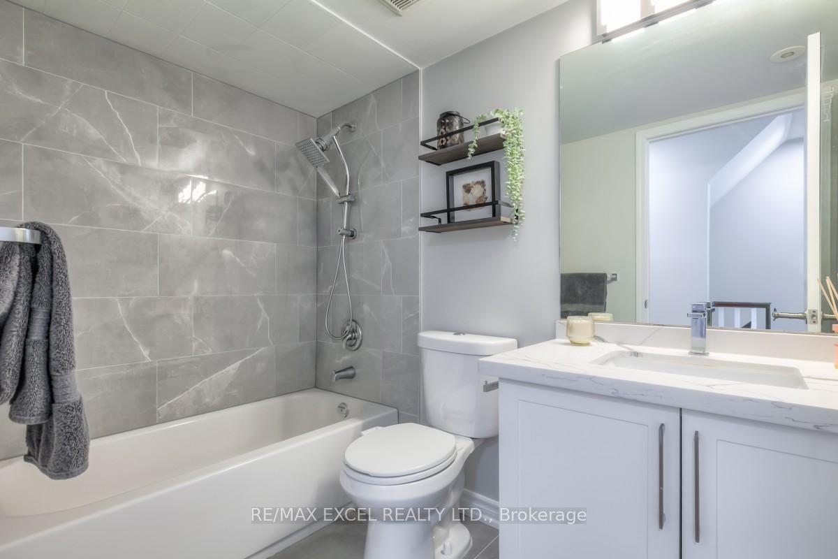 Photo 13 of 105 Faithful Way, Markham, Milliken Mills East — HOMEH