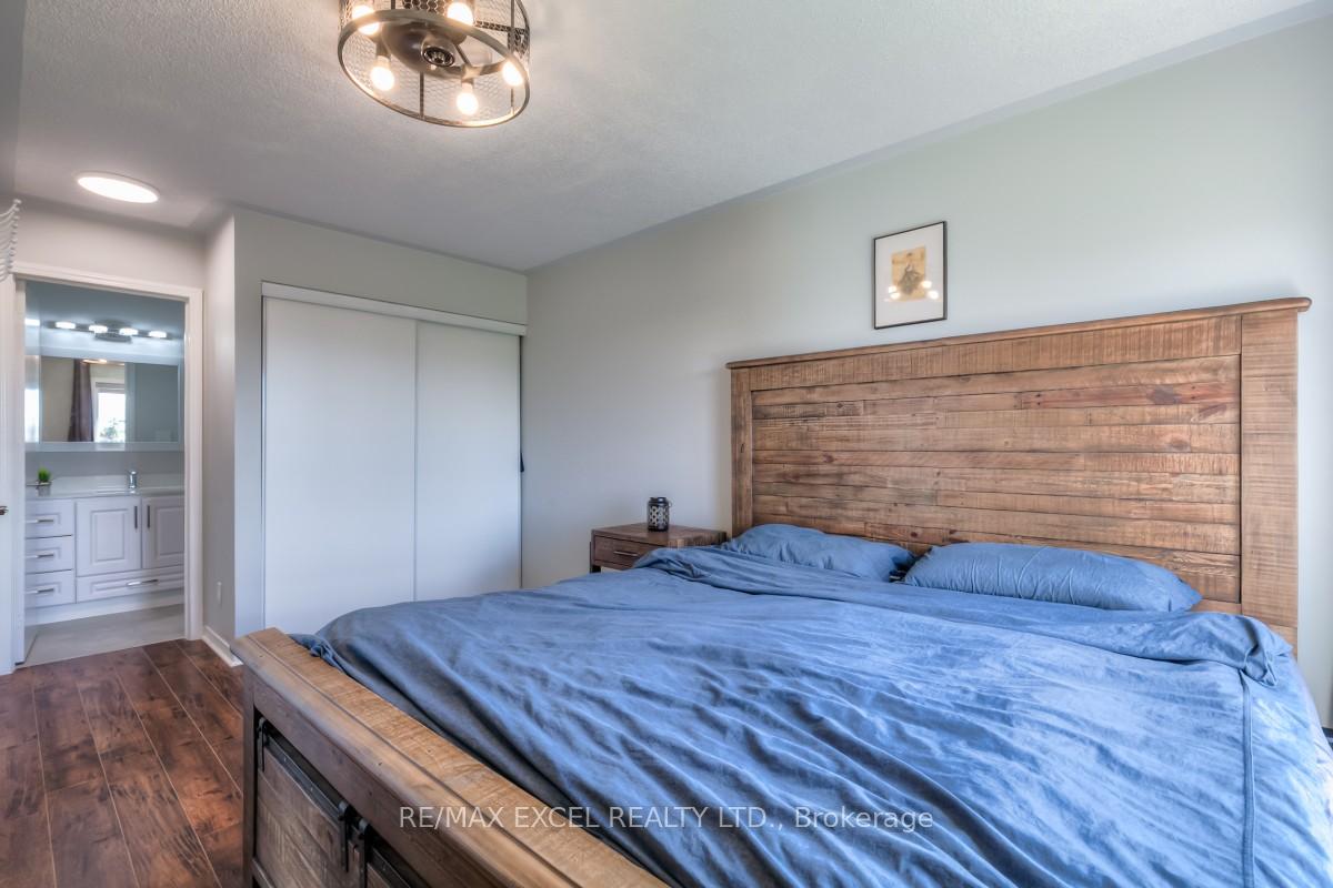 Photo 18 of 105 Faithful Way, Markham, Milliken Mills East — HOMEH