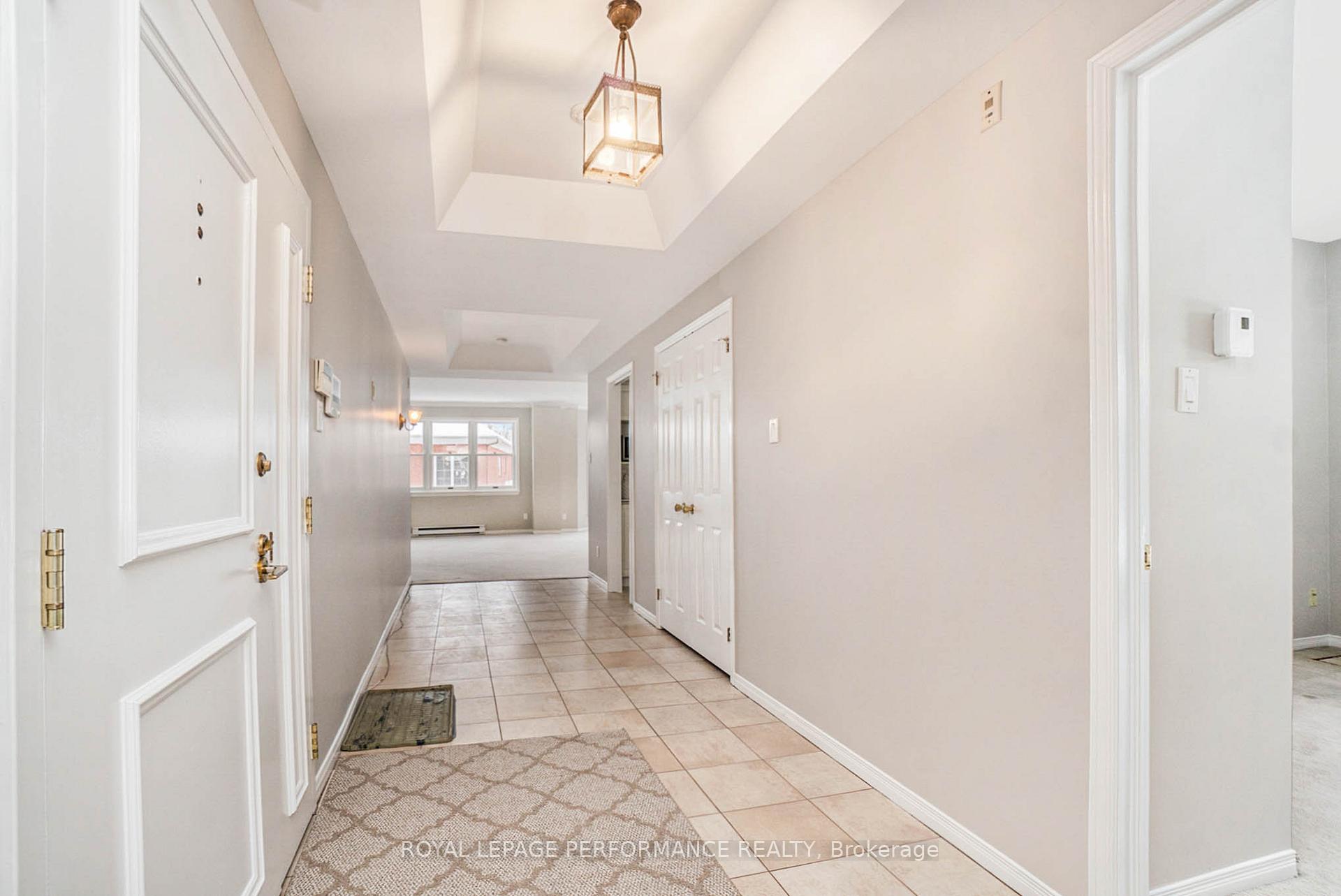 Photo 4 of Unit 101, 31 Durham, Ottawa, Lindenlea — HOMEH
