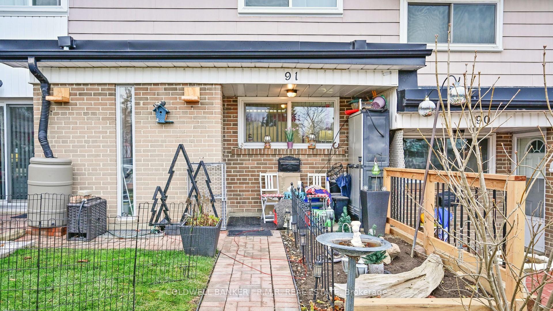 Photo 4 of Unit 91, 925 Bayly Street, Pickering, West Shore — HOMEH