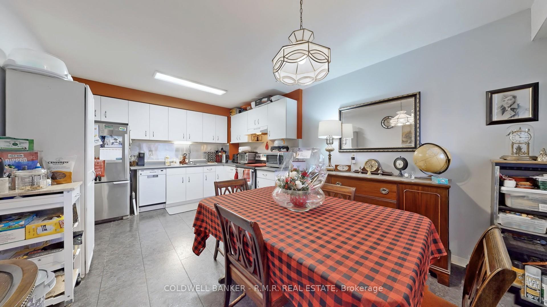 Photo 10 of Unit 91, 925 Bayly Street, Pickering, West Shore — HOMEH