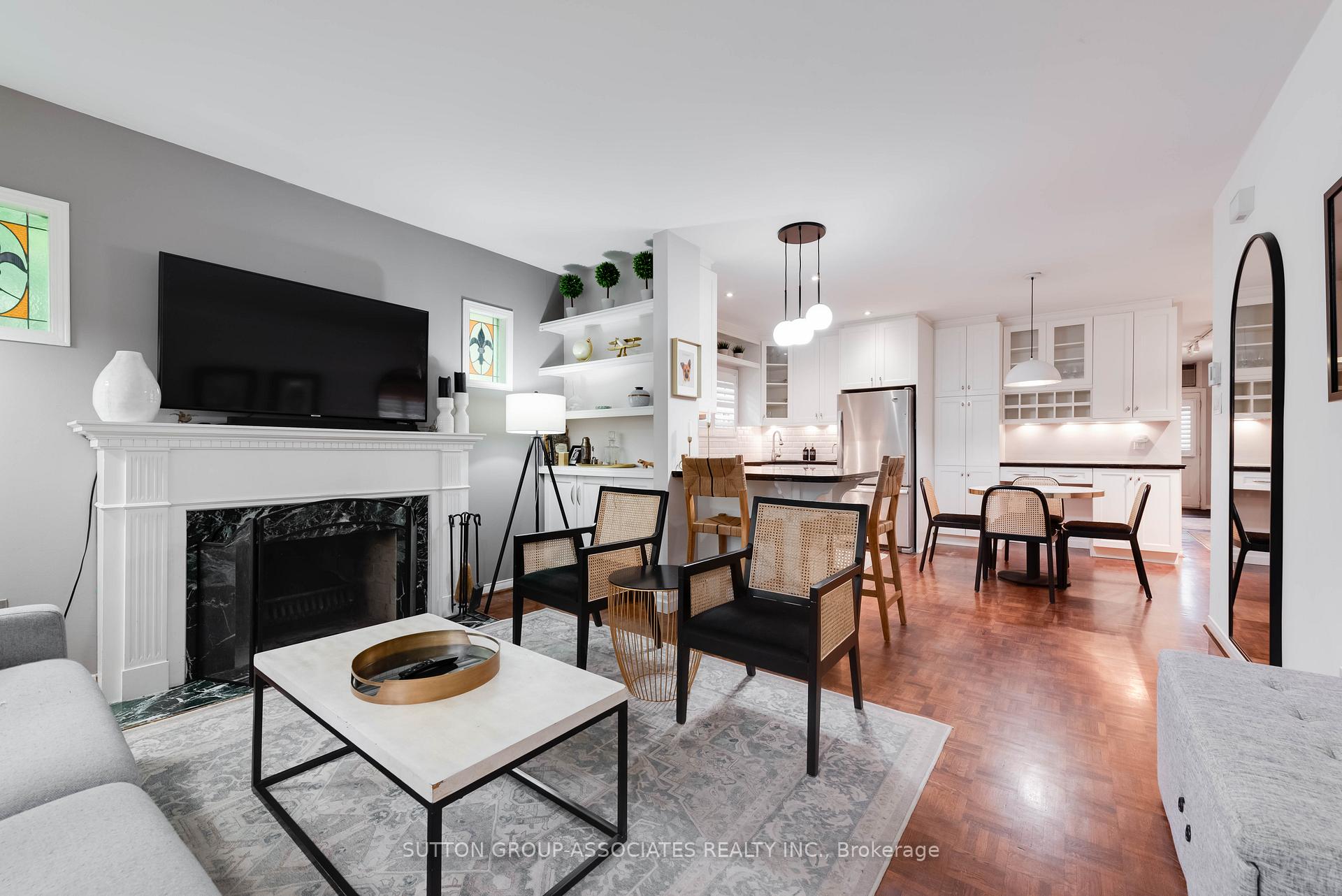 Photo 4 of 27A Claxton Boulevard, Toronto, Humewood-Cedarvale — HOMEH
