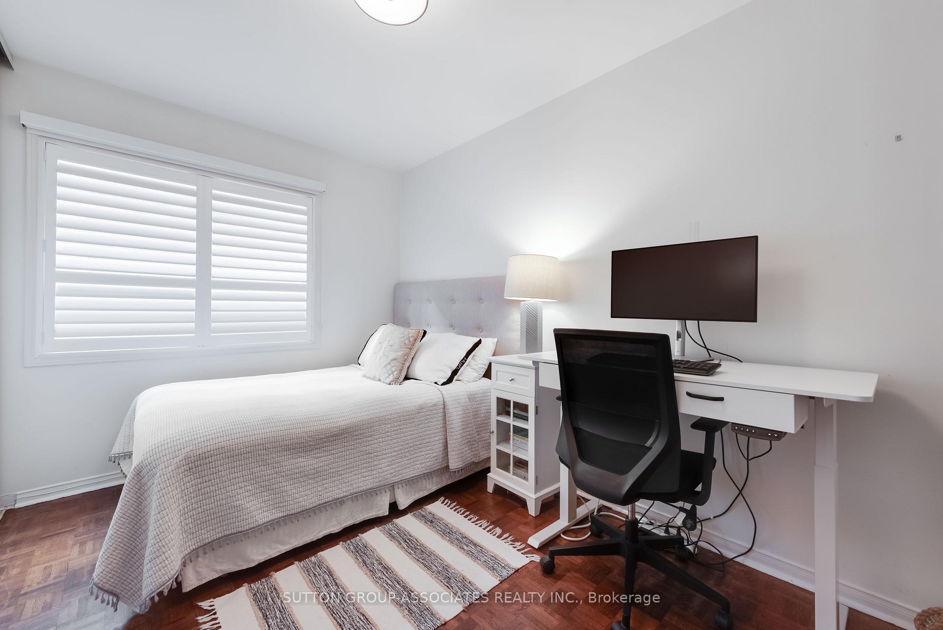 Photo 20 of 27A Claxton Boulevard, Toronto, Humewood-Cedarvale — HOMEH