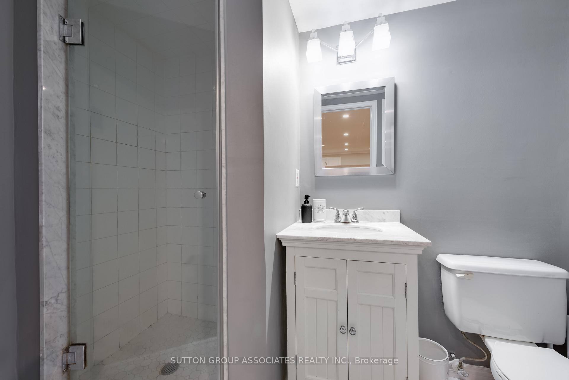 Photo 25 of 27A Claxton Boulevard, Toronto, Humewood-Cedarvale — HOMEH