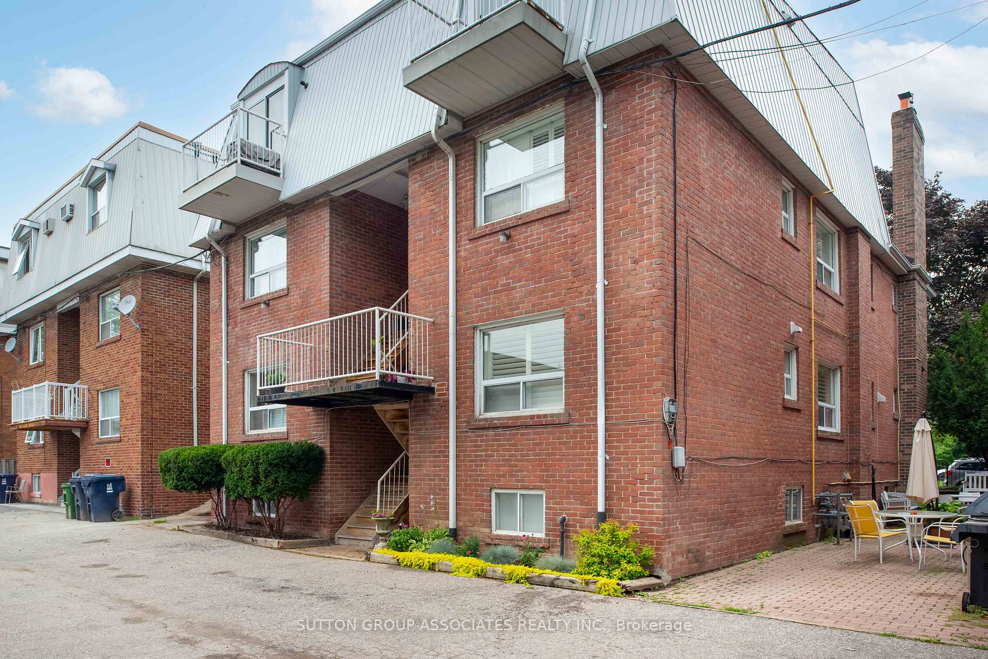 Photo 29 of 27A Claxton Boulevard, Toronto, Humewood-Cedarvale — HOMEH