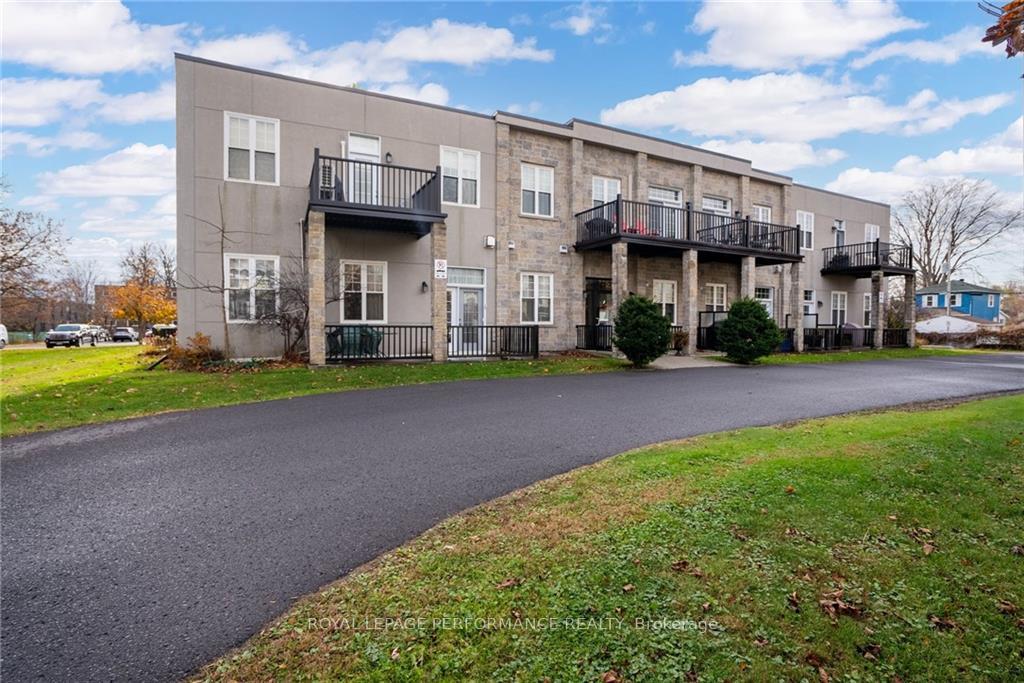 Photo 1 of Unit 205, 412 Fifth Street E, Cornwall — HOMEH