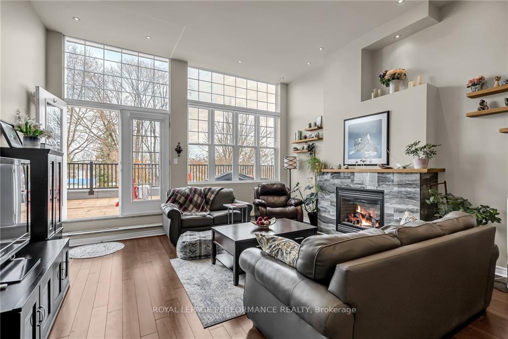 Photo 5 of Unit 205, 412 Fifth Street E, Cornwall — HOMEH