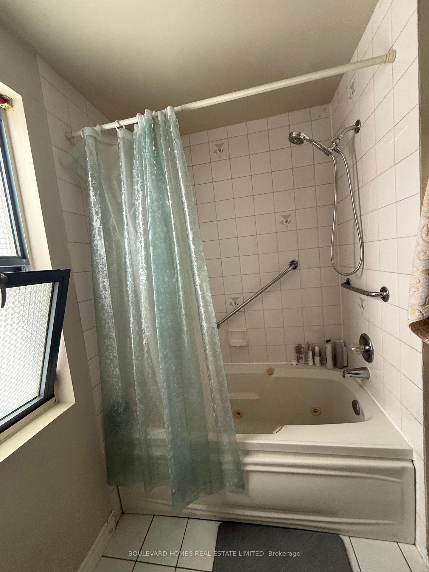 Photo 17 of Unit 107, 175 Hunter Street E, Hamilton, Corktown — HOMEH